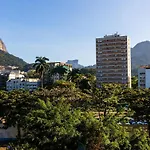 Leblon Comfort: 1 Bedroom Flat At The Heart Of Rio